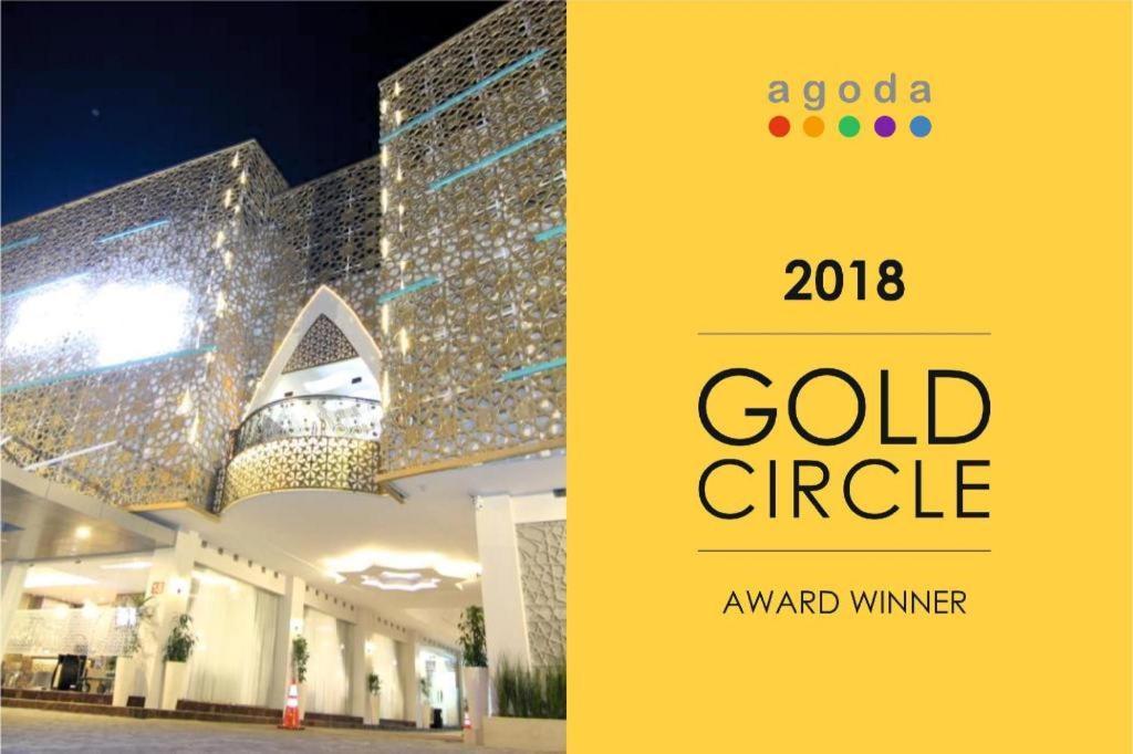 Grand Amira Hotel Solo, Azana Hotels Collection Экстерьер фото