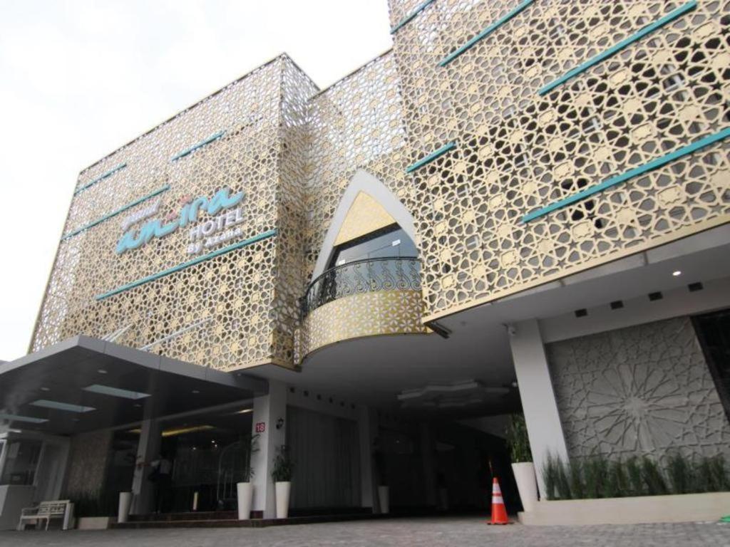 Grand Amira Hotel Solo, Azana Hotels Collection Экстерьер фото