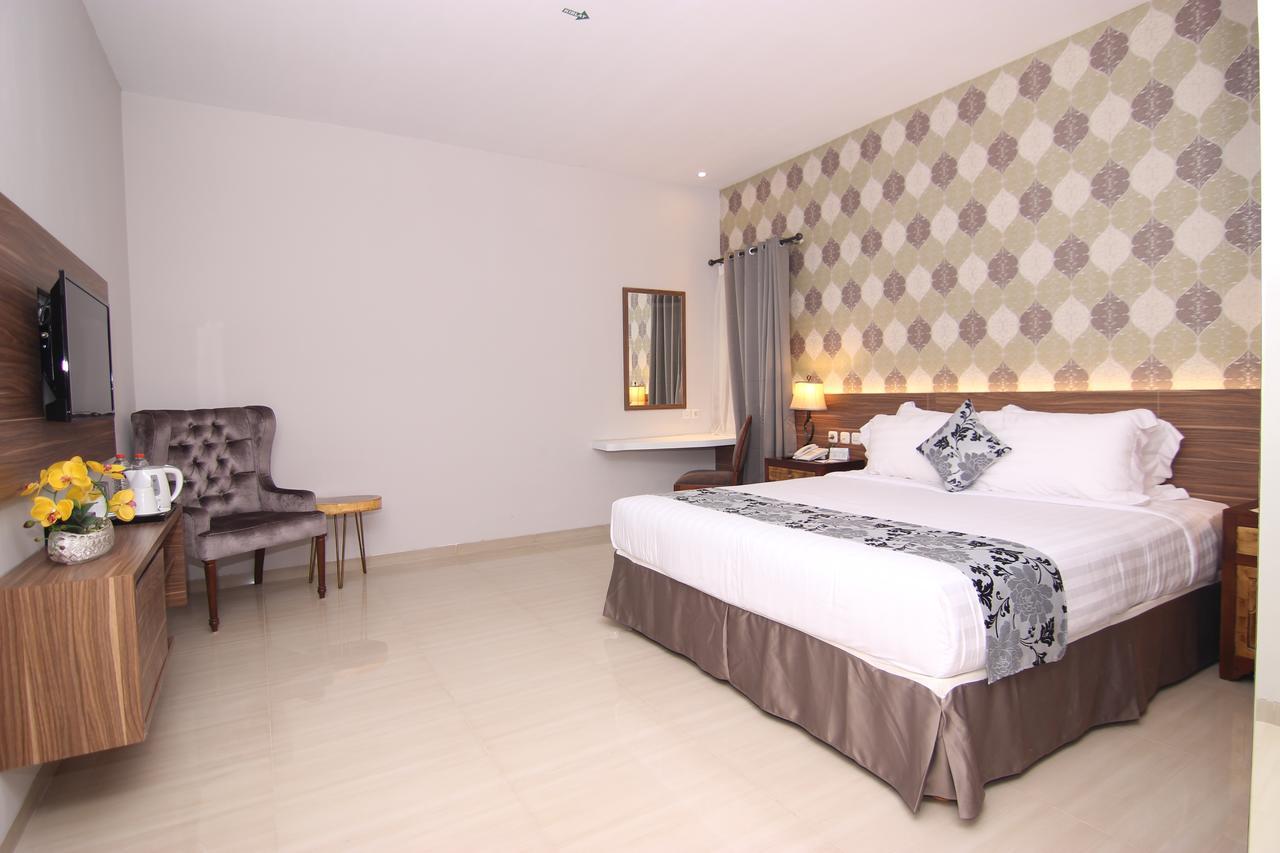 Grand Amira Hotel Solo, Azana Hotels Collection Экстерьер фото